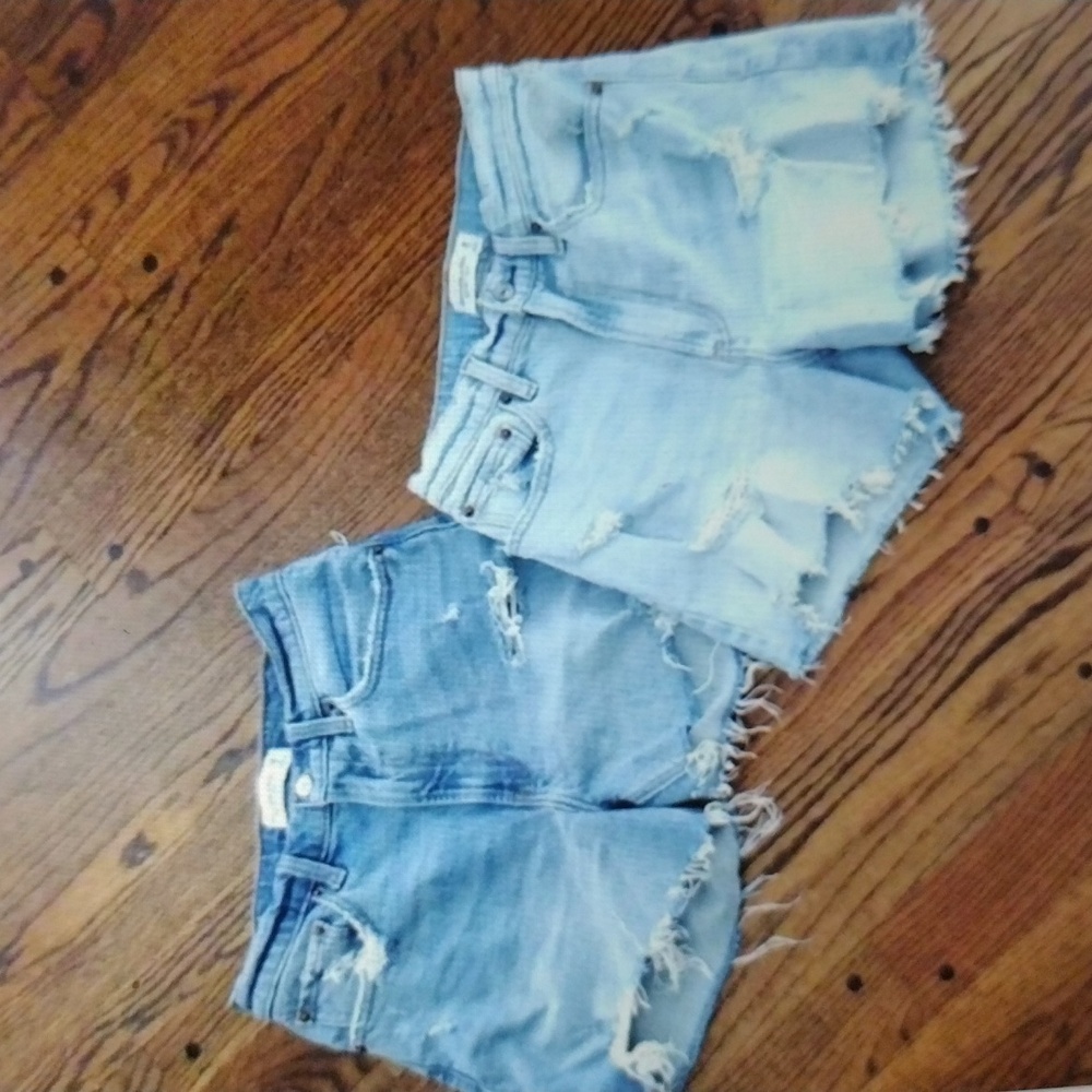 Abercrombie & Fitch Curve Love High Rise 4" Jean Shorts